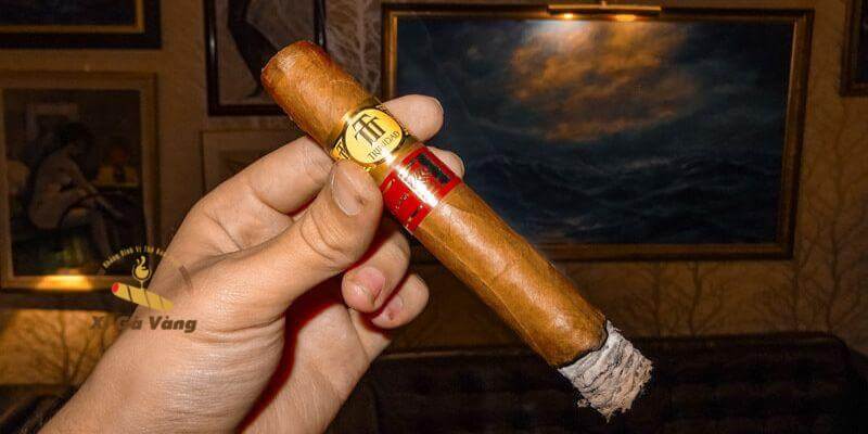 Hương vị và độ mạnh ảnh hưởng đến trải nghiệm xì gà